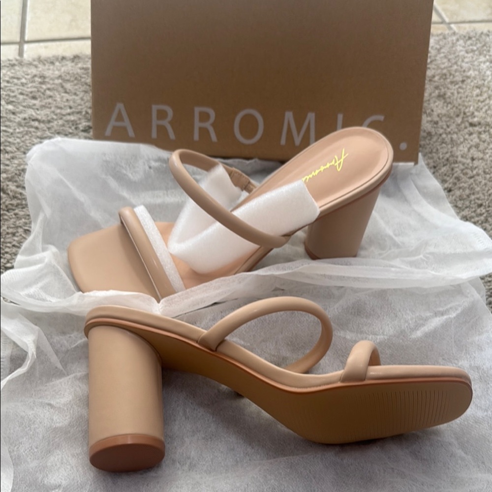 Tan Chunky Heel Sandals with Minimalist Straps